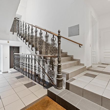Cozy City Apartment - 15 Min To City-Centre - Contactless 24H Check-In Wina Bagian luar foto