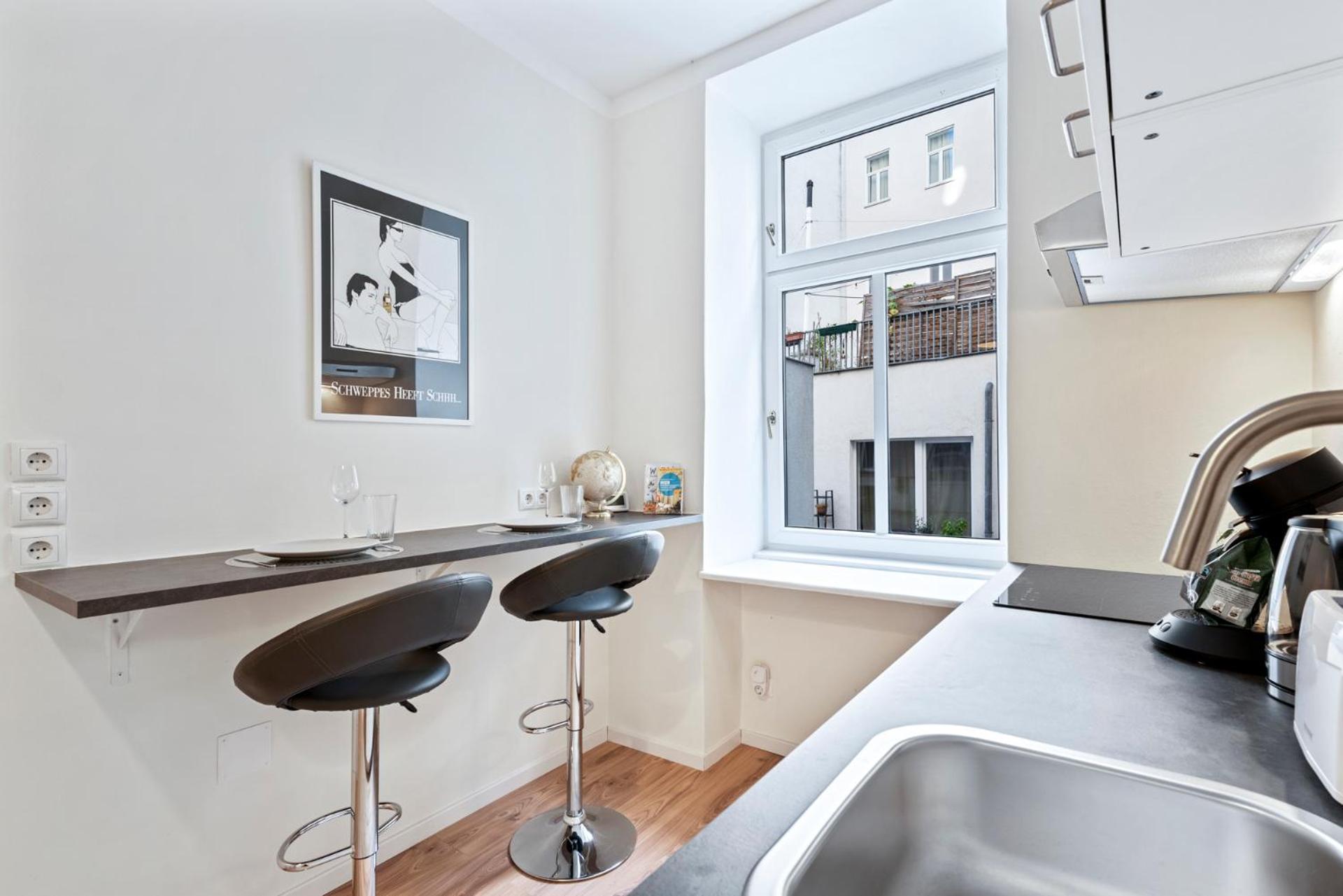 Cozy City Apartment - 15 Min To City-Centre - Contactless 24H Check-In Wina Bagian luar foto