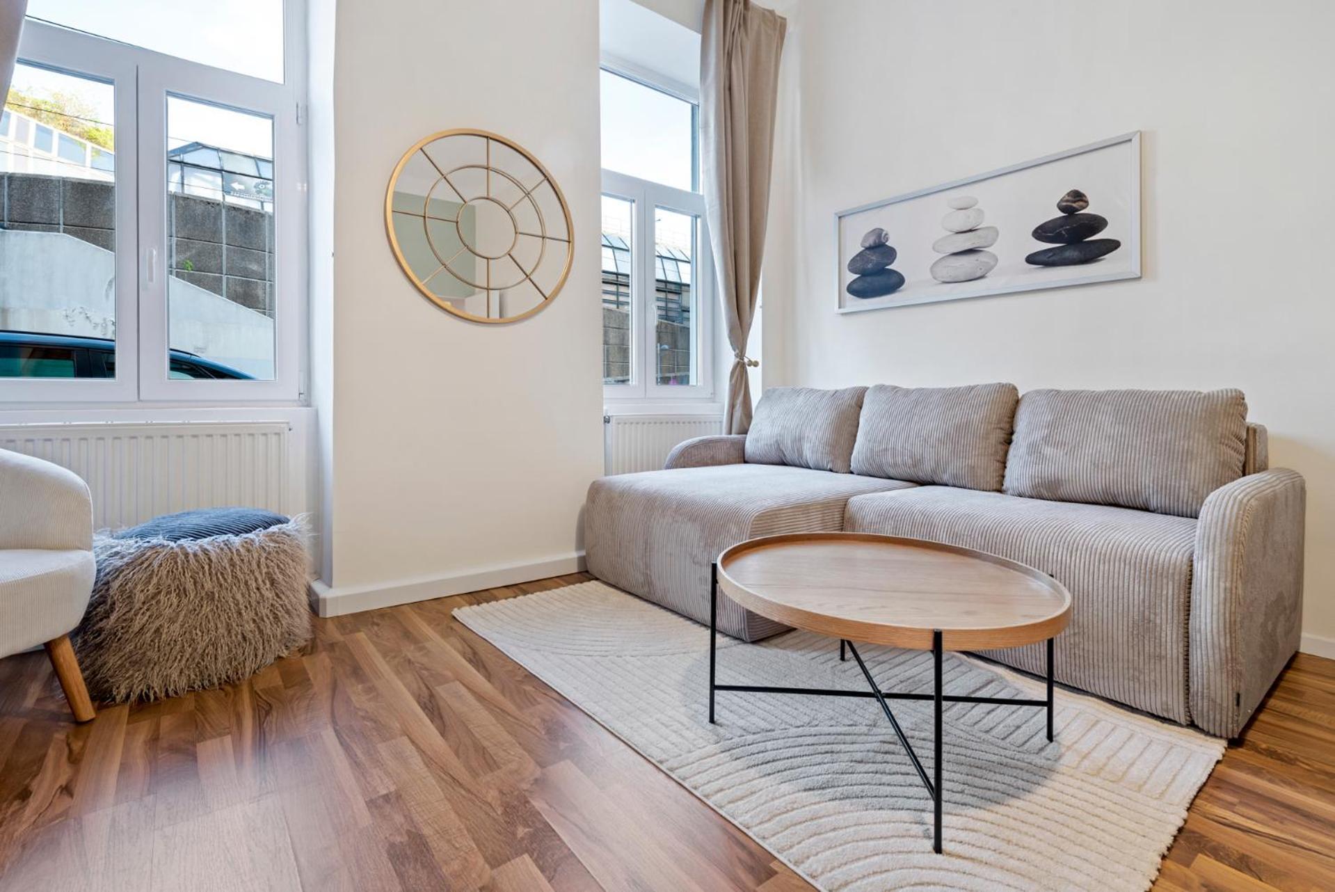 Cozy City Apartment - 15 Min To City-Centre - Contactless 24H Check-In Wina Bagian luar foto