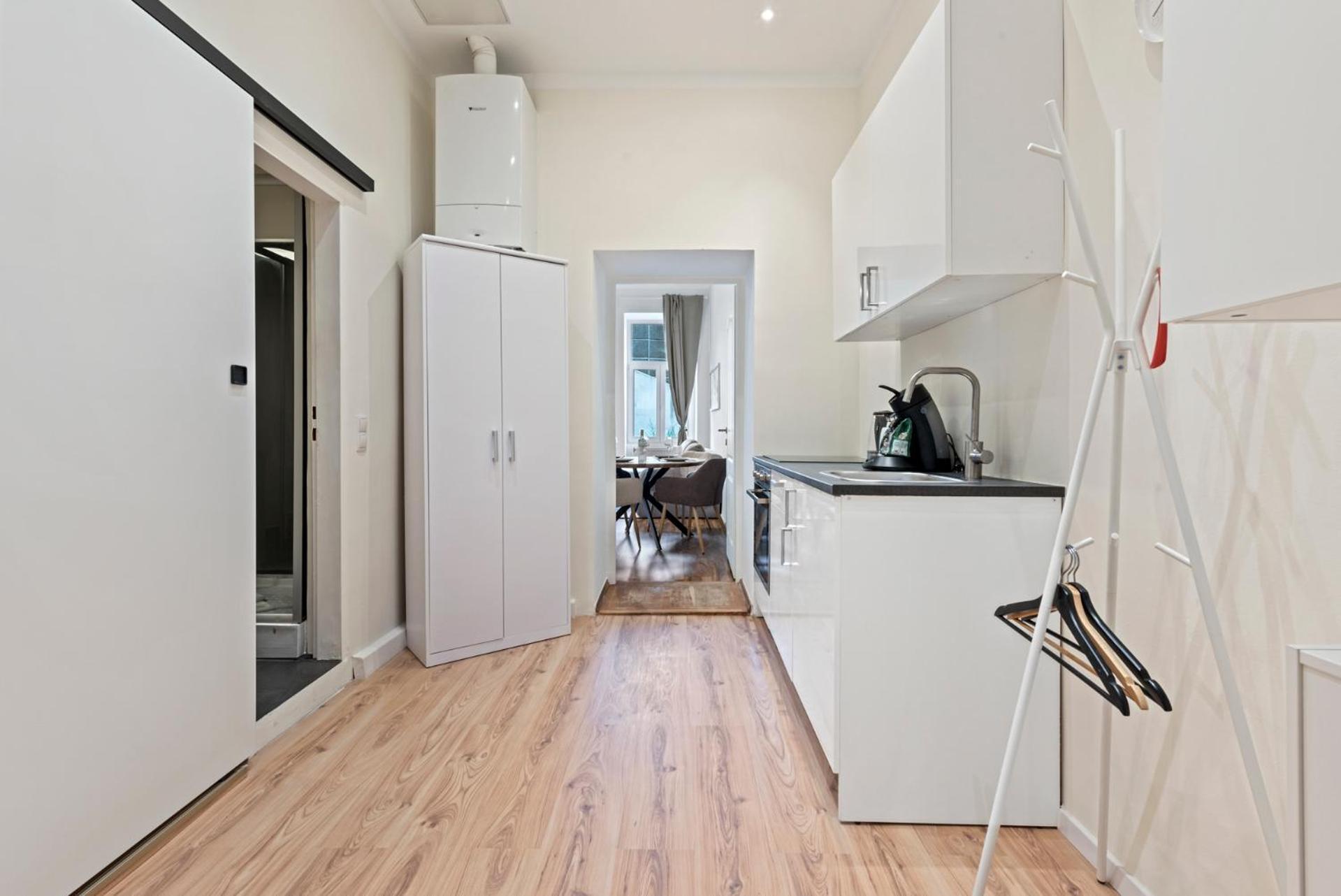 Cozy City Apartment - 15 Min To City-Centre - Contactless 24H Check-In Wina Bagian luar foto